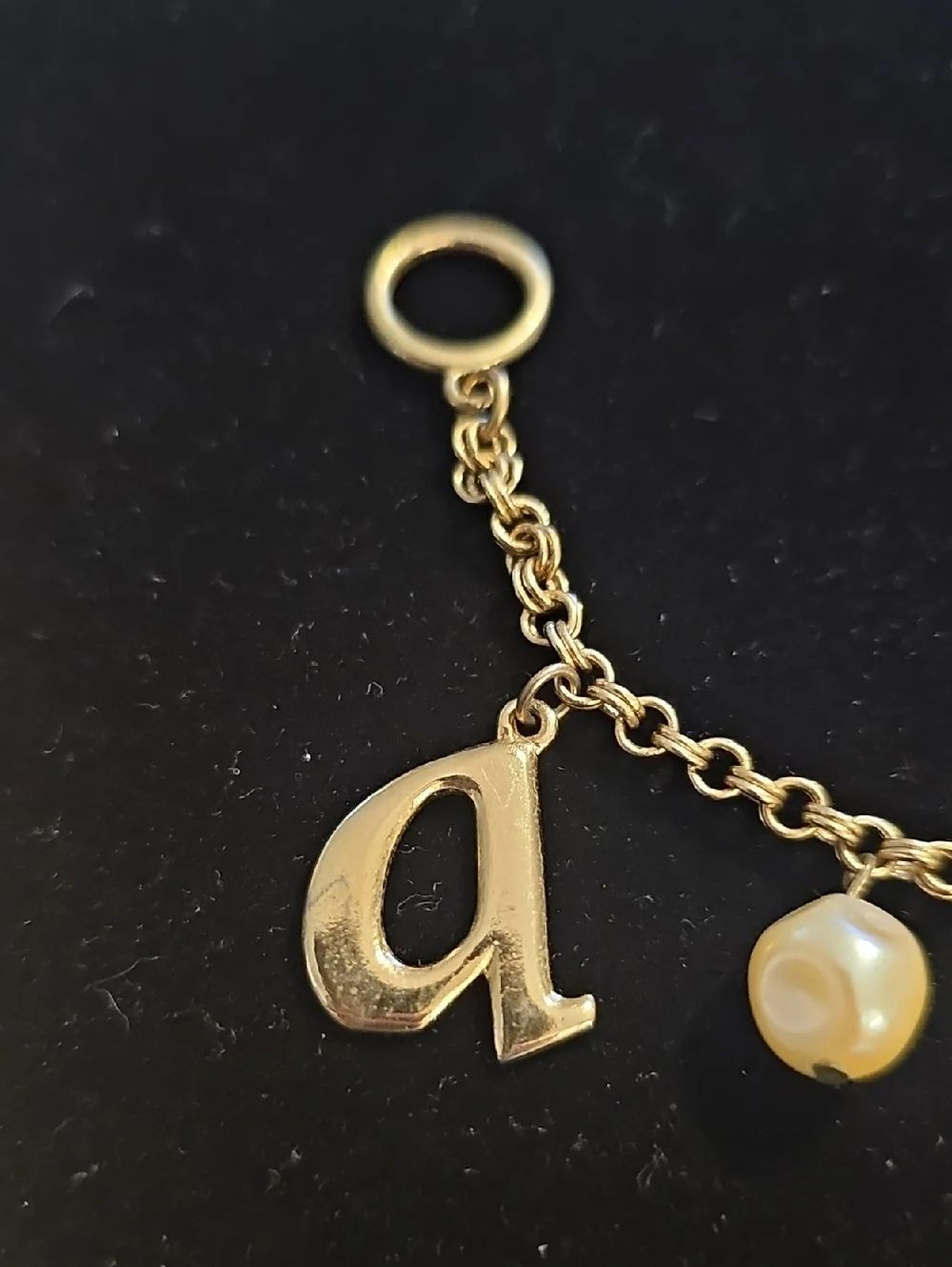 Unbranded Initial Angel Charm Bracelet Womens Sz 8 Gold Cherub Y2K Vintage Style